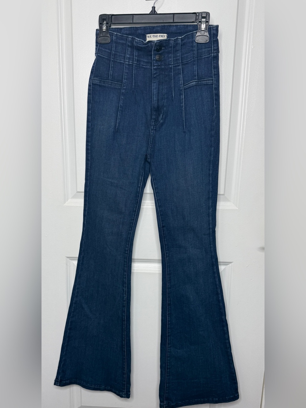 We The Free Jayde High-Rise Semi Stretch Dark Indigo Flare Jeans | EUC
